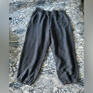 American eagle women’s cuffed ankle sweatpants